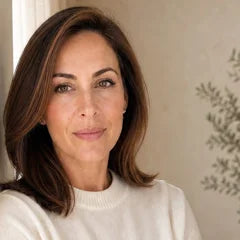 Justine Farrow, LE