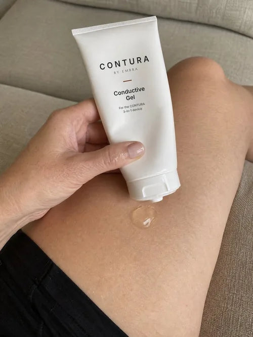 CONTURA conductive gel squeezed onto the thigh